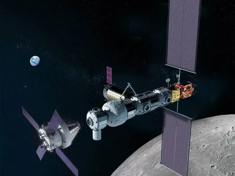 Astronauts will live in a spaceship called Gateway that orbits the moon. (courtesy: NASA) Astronauts will live in a spaceship called Gateway that orbits the moon. (courtesy: NASA)